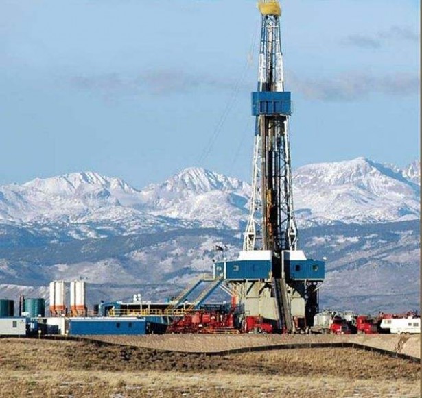 The Pinedale Anticline Natural Gas Field in central-west Wyoming lies on 80 percent federally owned land. (Wikimedia / BLM)