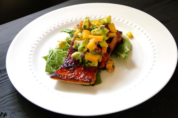 Sugar-crusted salmon with avocado-peach salsaMAYA EVOY 