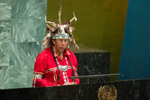 Tadodaho Sid Hill, Chief of the Onondaga Nation, at the opening of the UN Permanent Forum on Indigenous Issues' twelfth session. UN/Rick Bajornas
