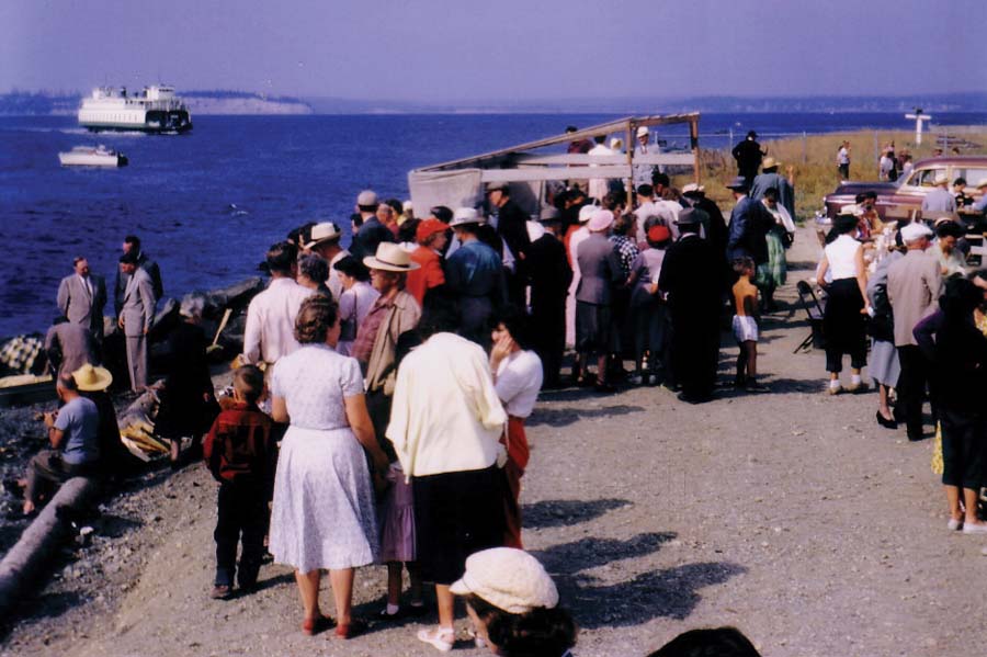 Gathering at the beach in Mukilteo. Photo by Tulalip Church of God Pastor B. Adam Williams. 
