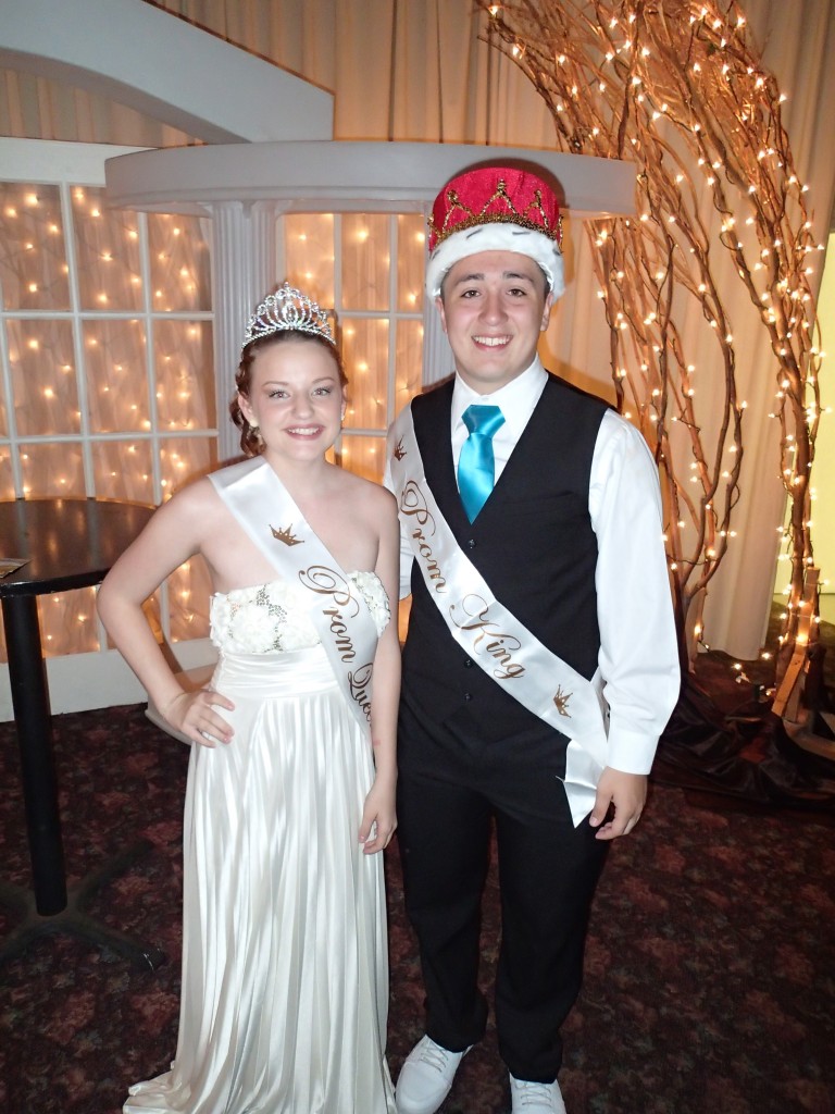 Prom Queen Becca Marteney and King Bradley Fryberg.Photo: Andrew Gobin/Tulalip News