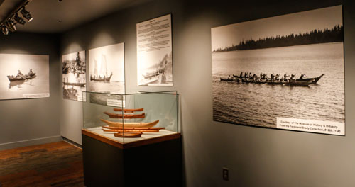 canoe-exhibit