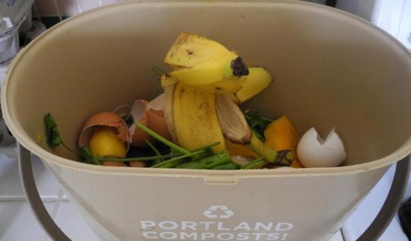 A vote by the Seattle City Council may put the city more on par with Portland, Oregon, in terms of food waste recycling. | credit: Flickr Photo/Dianne Yee (CC-BY-NC-ND) 