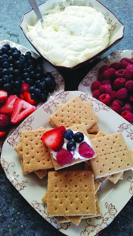 Cheesecake graham crackers.Photo/Niki Cleary